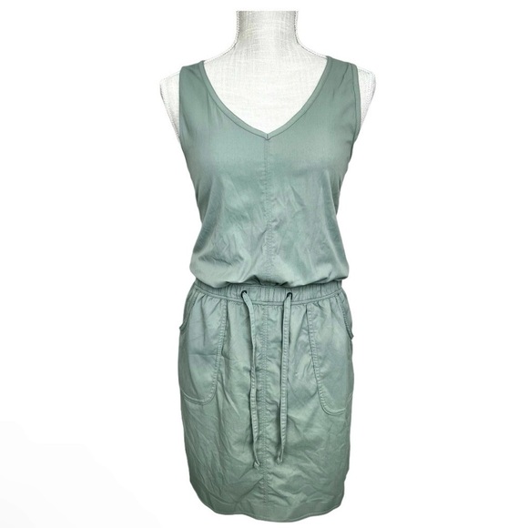 The North Face Dress Women Size Medium - Picture 2 of 7